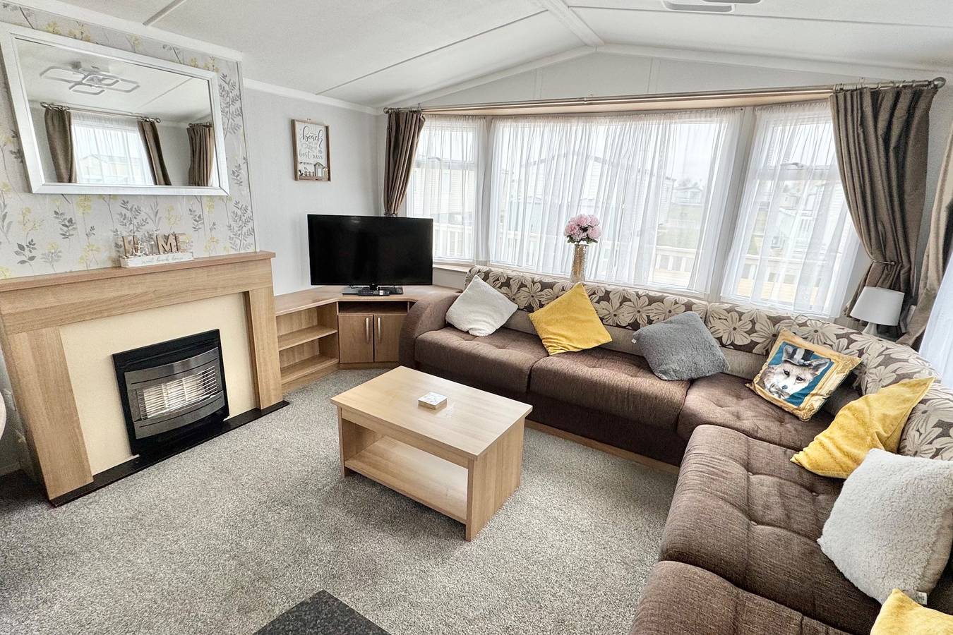 Statichome-Sleeps6-Lakeview-Balcony-Parking-Petsok in Lincolnshire