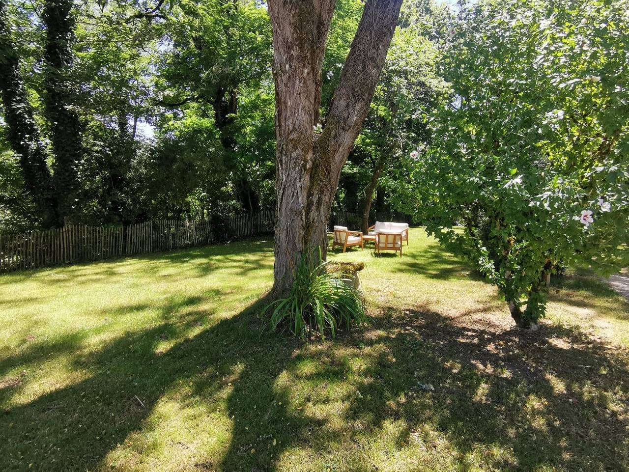 Maison Périgourdine 9 personnes - piscine chauffée in Saint-Amand-de-Coly, Périgord Noir