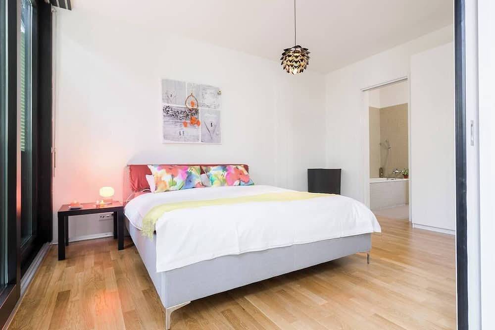 Entire apartment, Luxury Apartment. Great Location. High Speed Wi-Fi in Zurich, Zurich district