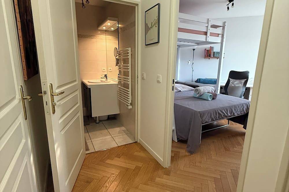Portes de Genève - Individual guest room in Saint-Julien-en-Genevois, Región de Saint-Julien-en-Genevois