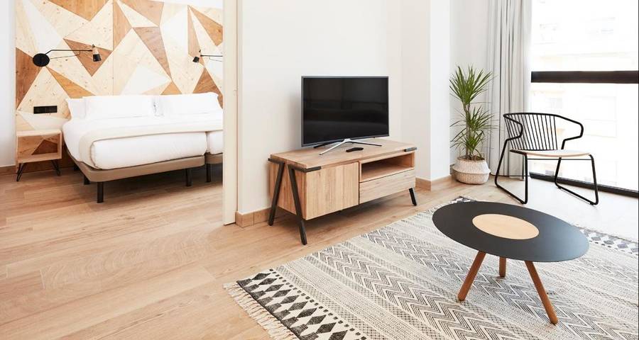 Gîte pour 3 personnes, avec vue ainsi que piscine et balcon à Aínsa - 2