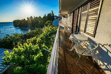 Ferienwohnung für 4 Personen, mit Balkon und Balkon/Terrasse in Starigrad