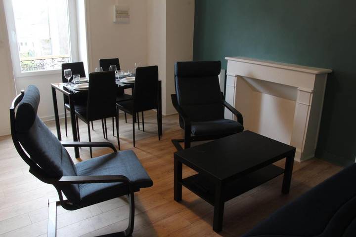 Gîte pour 4 personnes, avec jardin à Argol - 3