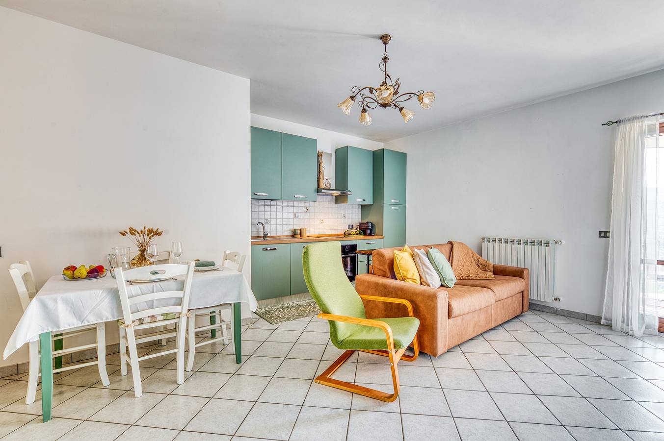 Appartement entier, Appartement 'Casavacanze' avec Vue sur la Montagne, Terrasse Privée et Wi-Fi in Montefranco, Valnerina