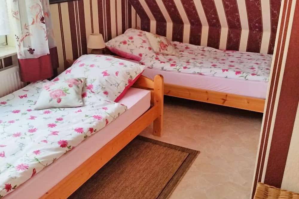 Ganze Wohnung, Ferienwohnung Daija by Interhome in Pewsum, Krummhörn