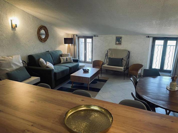 Gîte pour 6 personnes, avec vue et terrasse, animaux acceptés à Lama