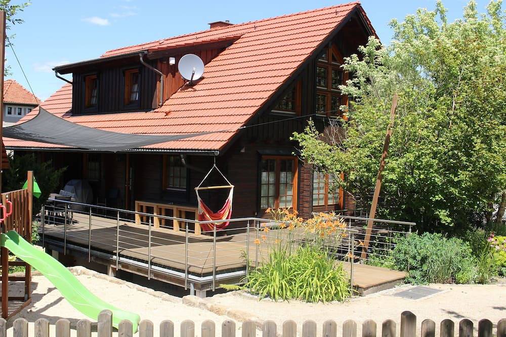 Komfortables Holzhaus im Herzen der Sächsischen Schweiz oberhalb Rathen in Porschdorf, Bad Schandau