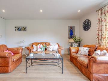 Cottage for 8 People in Buckinghamshire, South East England, Photo 4