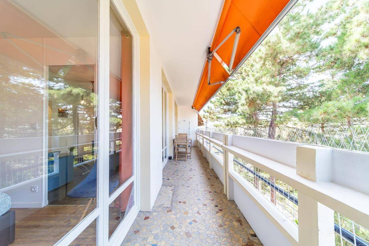 Appartement entier, Apartment in Bron, Lyon et ses environs