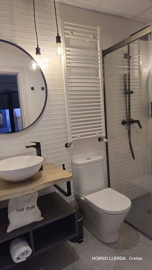 Gîte pour 6 personnes, avec terrasse à Cretas - 4
