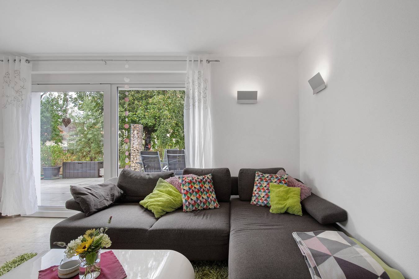 Ganze Wohnung, Ferienwohnung 'Schneider' mit Privatterrasse, Gemeinschaftsgarten und Wi-Fi in Blaubeuren, Alb-Donau-Kreis