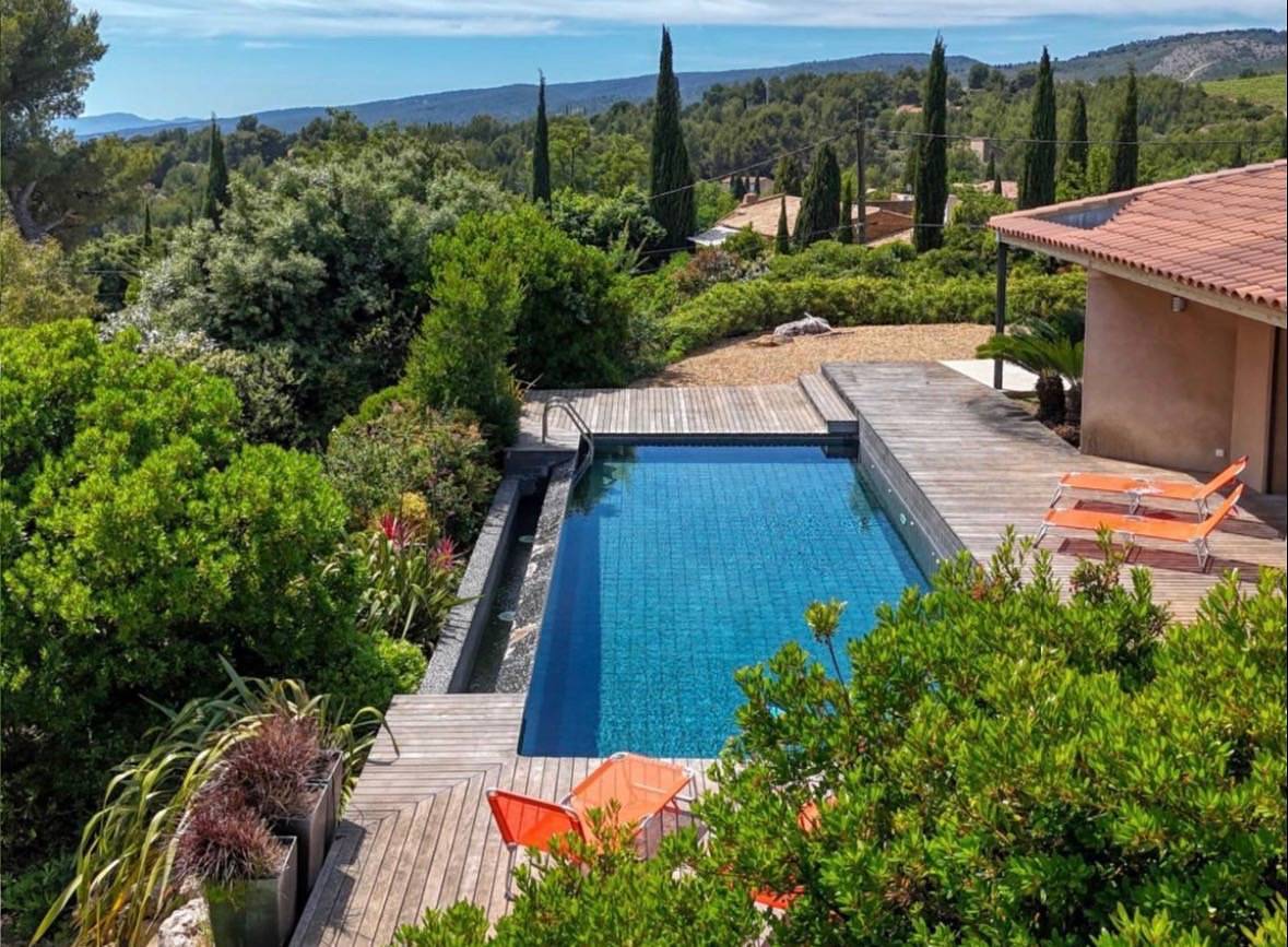 Exceptional with Swimming Pool and Sea Views in La Cadière-d'Azur, Mittelmeerküste (Frankreich)