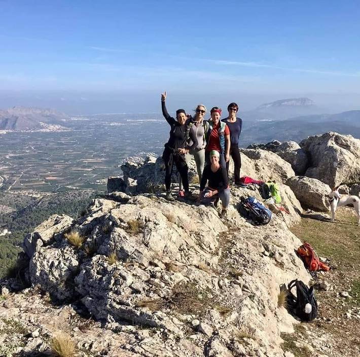 Gîte pour 14 personnes, avec vue ainsi que jardin et piscine à Llíber - 2