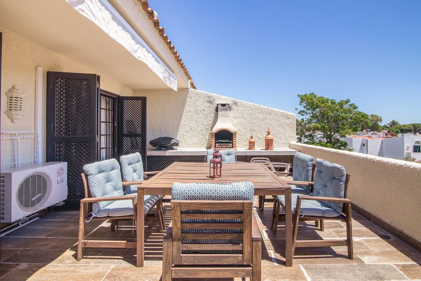 Casa de Férias 'Vilamoura Monte Sol' com Piscina Partilhada, Wi-Fi e Ar Condicionado in Vilamoura, Quarteira