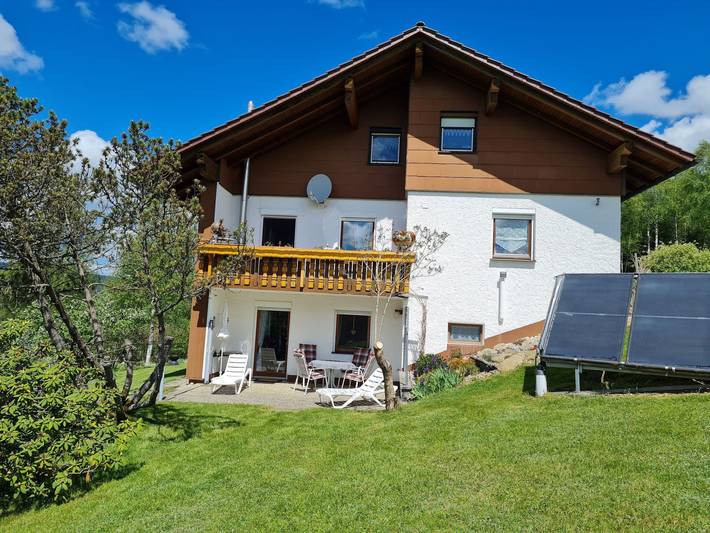 Ferienwohnung für 3 Personen, mit Terrasse und Garten sowie Ausblick in Haidmühle - 2