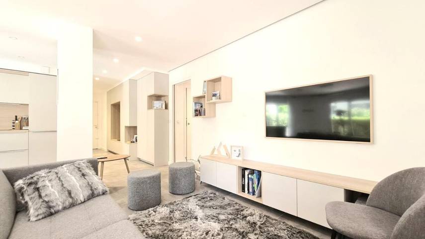 Gîte pour 6 personnes, avec vue et jardin dans Plage d'Albigny - 4