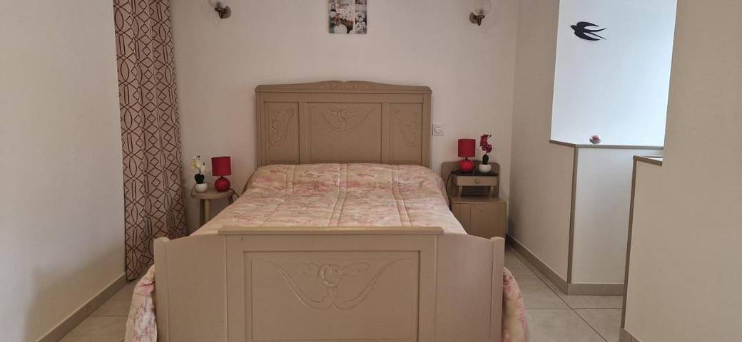 Chambre d’hôte pour 2 personnes, avec terrasse à La Celle-sous-Gouzon - 4