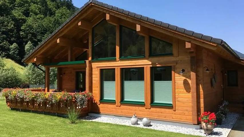 Ferienhaus für 6 Personen, mit Terrasse und Garten