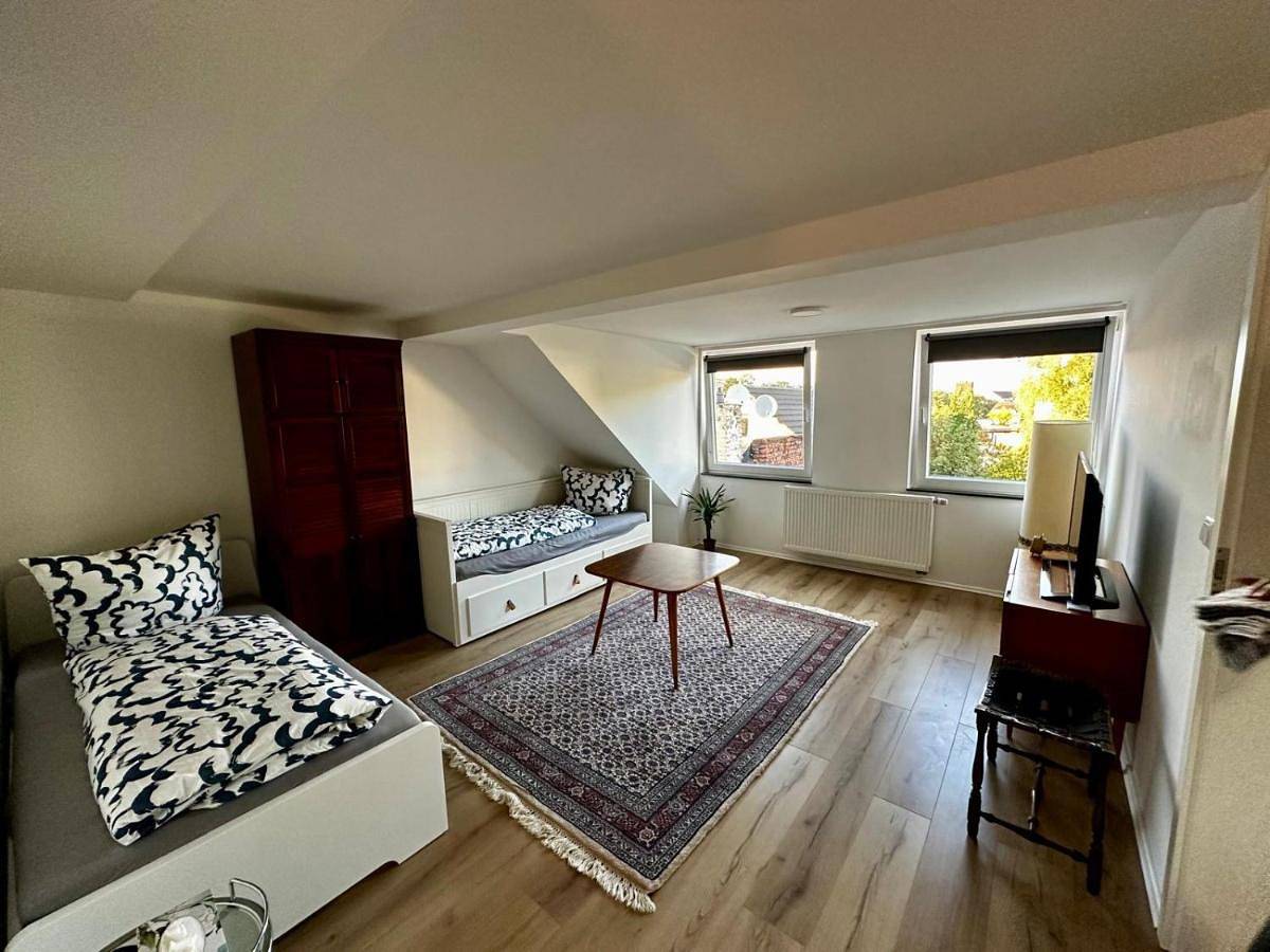 Ganze Wohnung, Bee Flats in Velbert, Kreis Mettmann