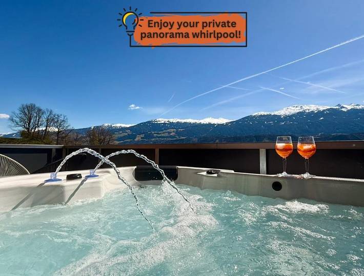 Ferienwohnung für 4 Personen, mit Whirlpool und Balkon sowie Pool