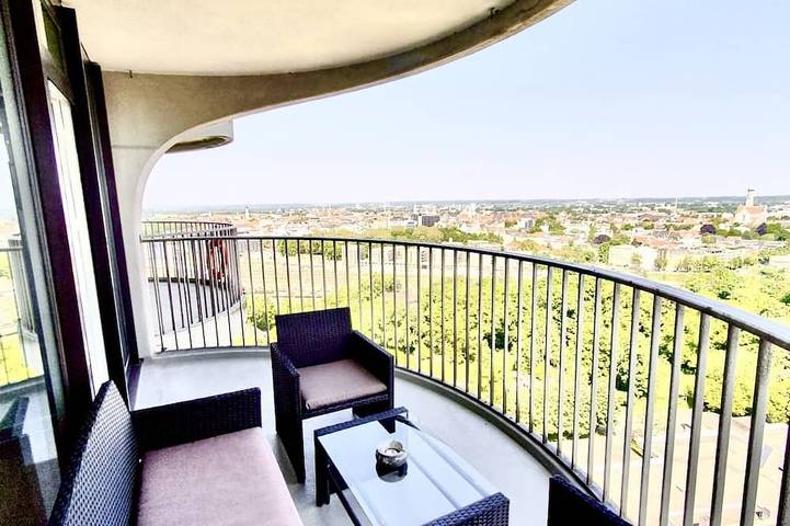 Ganze Wohnung, Primero Top-Apartment 22 St. I 35qm Balkon tolle Aussicht I Zentrum Kongress in Augsburg, Bayerisch Schwaben
