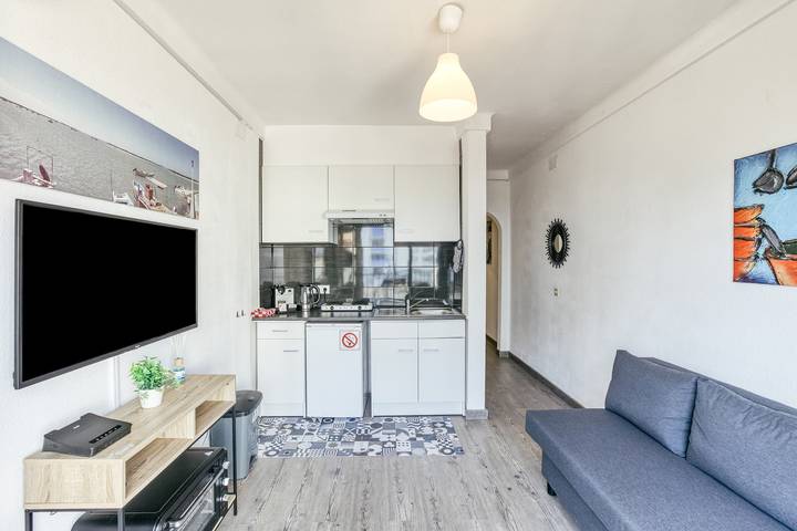 Apartamento entero, Apartamento 'Casa Jois' con vistas al mar, Wi-Fi y aire acondicionado in Ampuriabrava, Alt Empordà