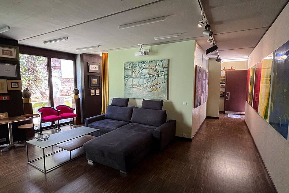 Ganze Ferienwohnung, Nachts im Museum? Bitte sehr: unsere Galerie Suite in Marktheidenfeld, Spessart-Mainland