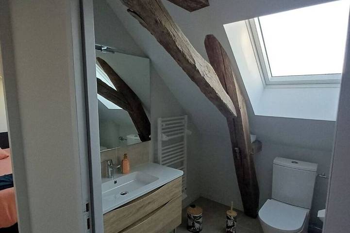 Location de vacances pour 5 personnes, avec jardin et piscine à Mosnes - 3