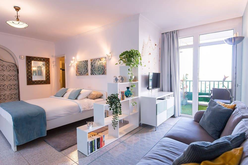 Appartement entier, Studio confortable avec balcon sur la Plaza del Charco. Wifi gratuit in Puerto de la Cruz, Tenerife du Nord
