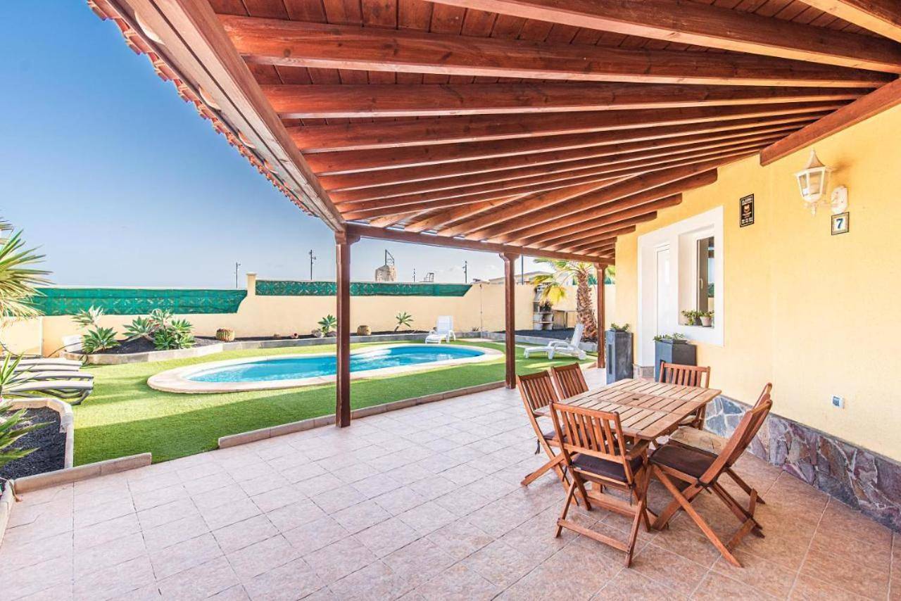 Two-Bedroom Villa in Caleta de Fuste, Antigua