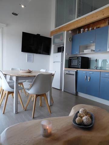 Gîte pour 6 personnes, avec vue et balcon, animaux acceptés dans Plage de Kerfissien