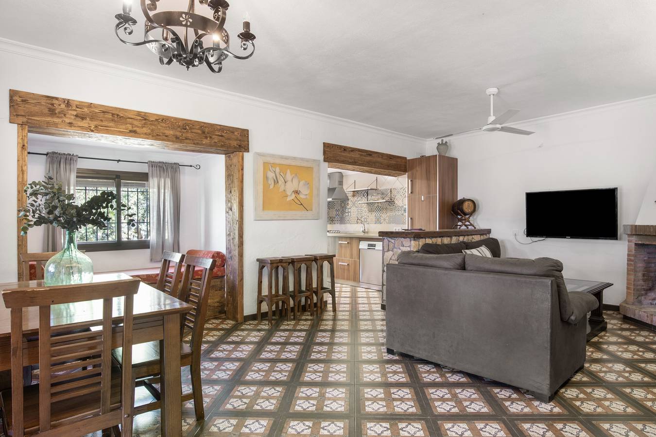 Maison de campagne "Bella Vista El Gastor" avec vue sur le lac, piscine privée et Wi-Fi in El Gastor, Pueblos Blancos