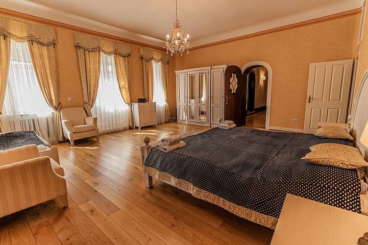 Schloss für 14 Personen, mit Sauna und Garten sowie Terrasse in Rheinland-Pfalz - 4