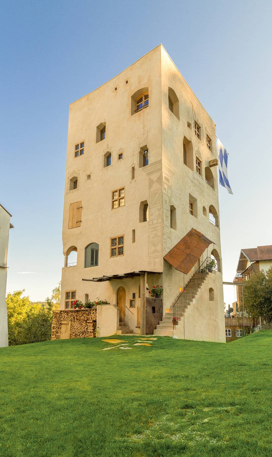 Ganze Ferienwohnung, Hofmarkstubn im Turm zu Schloss Schedling in Trostberg, Landkreis Traunstein
