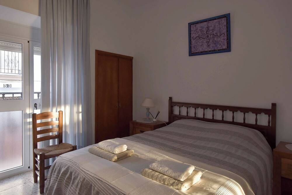 Entire apartment, Enjoy amazing views from this 3 Bdr Top floor Apartment in Álora, Málaga Province