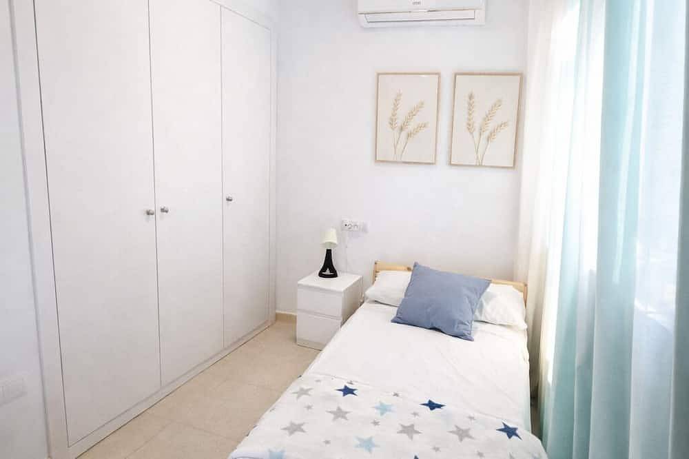 Entire apartment, Penthouse with sea view Solarium and private Parking in Playas de Vera, Vera