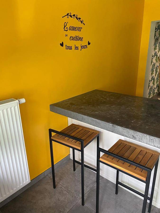 Maison de campagne pour 3 personnes, avec jardin ainsi que terrasse et vue à Bouillon - 2