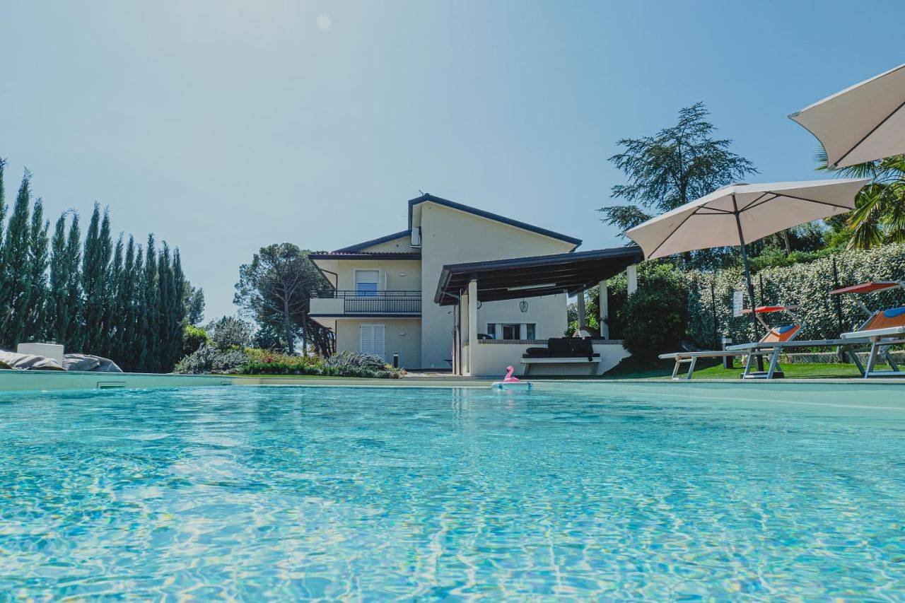 Villa in Pesaro, Pesaro-Urbino
