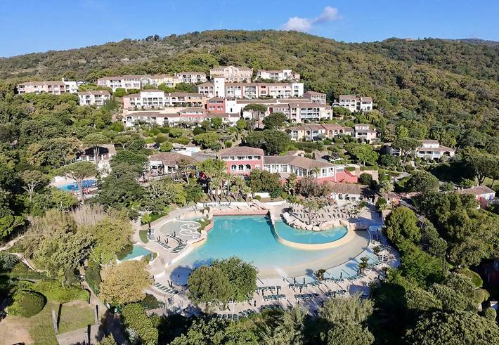 Villa für 6 Personen, mit Terrasse und Pool sowie Ausblick in Grimaud - 2