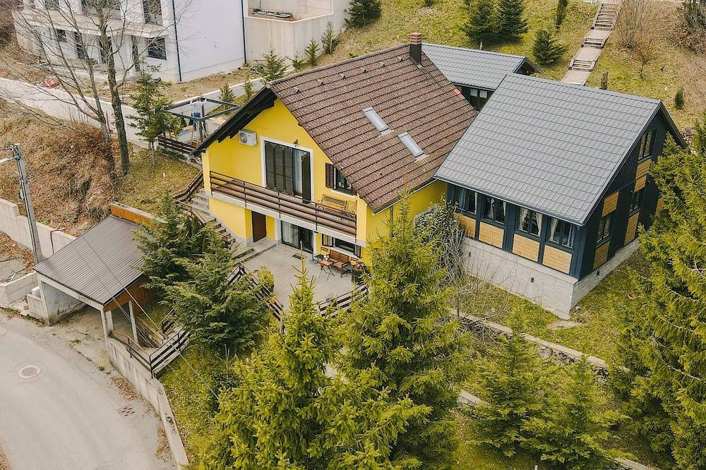 Ganze Wohnung, 1-Zimmer-Ferienwohnung mit Terrasse Fuzine, Gorski kotar in Fuzine, Primorje-Gorski Kotar