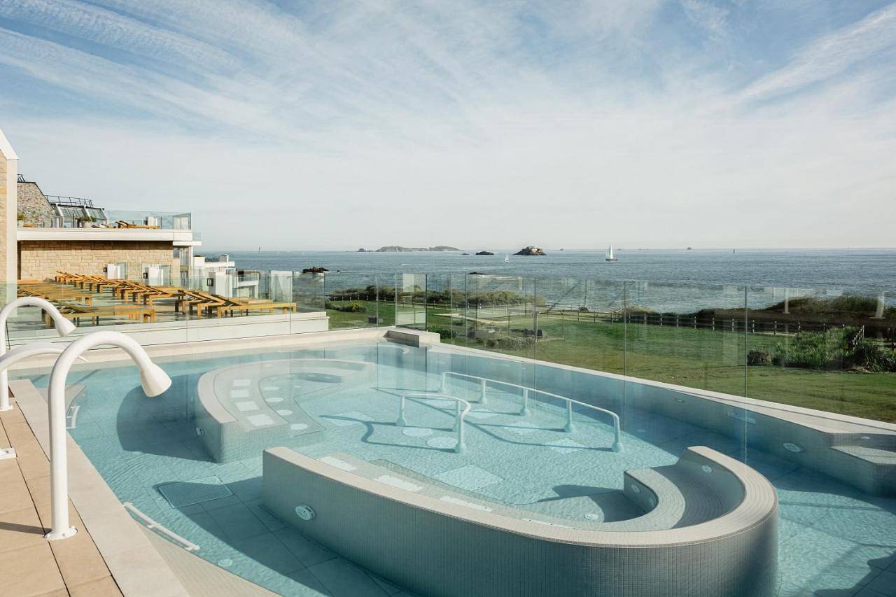 Emeria Dinard Thalasso Spa in Saint-Énogat, Dinard