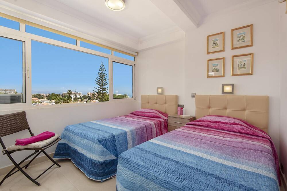 Geheel appartement, Edificio Europark with beautiful sea views in Benalmádena Costa, Benalmádena
