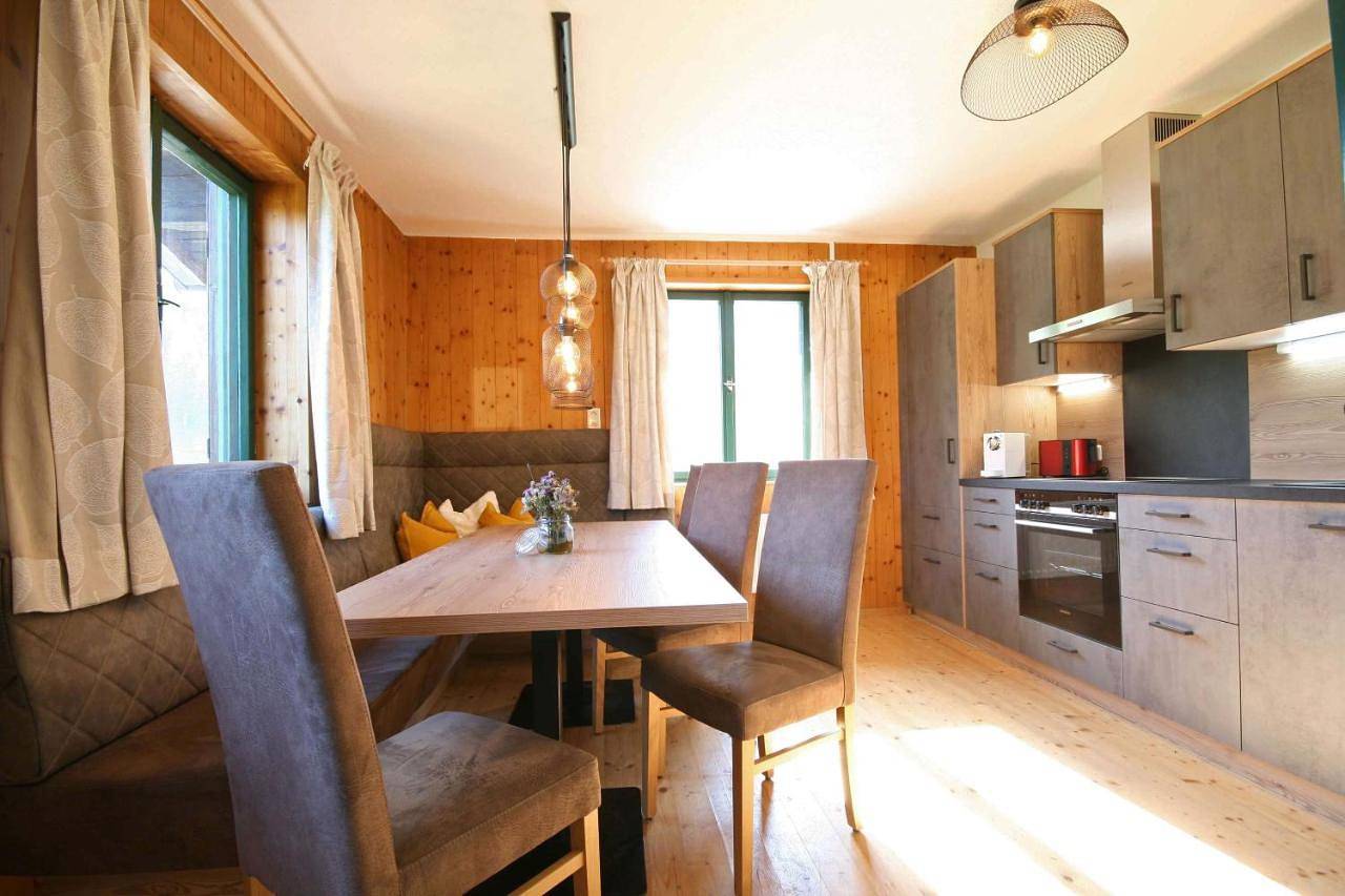 Ganze Wohnung, Three-Bedroom Apartment with Mountain View in Hochkönigstock, Werfen