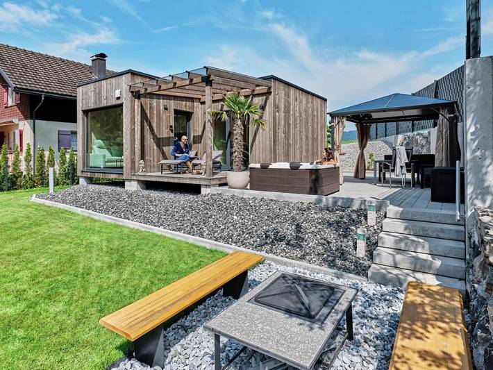 Chalet pour 4 personnes, avec Balcon et Jacuzzi ainsi que Terrasse et Jardin à Nenzing