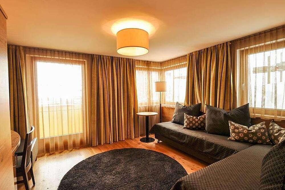 Hotelappartement - Hotel Rettenberg in Tuxer Alpen, Kolsass