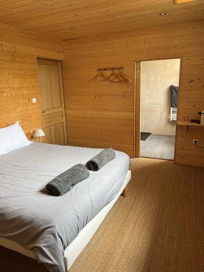 Deluxe Double Room in Argelès-Gazost, Pyrénées