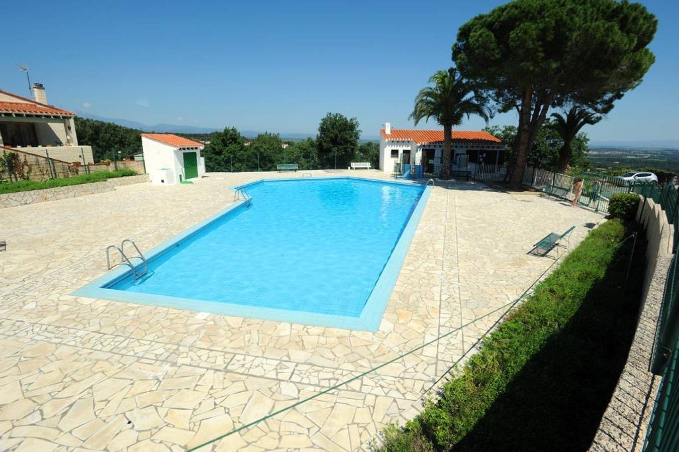 Le Paradis des Albères in Laroque-des-Albères, Côte méditerranéenne (France)