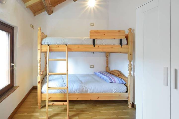 Bella casa a Feltre con Wifi in Feltre, Gruppo del Cimonega