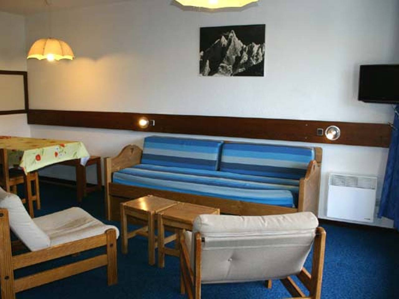 Ganze Wohnung, Gemütliche Wohnung 6 Pers, Dorfzentrum, nahe Pisten in Le Praz de Lys, Taninges