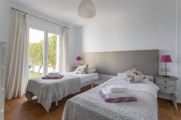 Villa, grande piscine et vues spectaculaires: jusqu'à 40% de réduction si vous réservez d'ici la fin avril in La Herradura, Almuñecar
